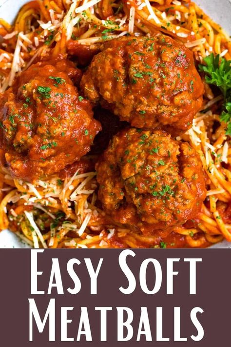 Light And Fluffy Meatballs, Soft Meatballs Recipes, Italian Meatballs Recipe Authentic, Fluffy Meatballs, Spaghetti And Meatball Recipes, Soft Meatballs, Real Italian Meatballs, Italian Meatball Recipes, Mini Meatballs Recipe