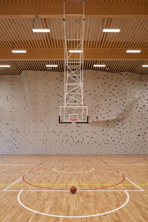 Gallery of Sports Hall in Borky / OV-architekti - 24 Center Basketball, Gymnasium Architecture, Sports Training Facility, Indoor Sports Court, Sports Facility Architecture, Environmental Graphics Signage, Plaza Design, School Building Design, Indoor Basketball Court