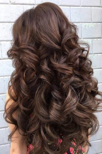 easy wedding hairstyles dark hair curls elstile Big Bouncy Curls, Long Face Haircuts, Sentiment Analysis, Curls For Long Hair, Long Face Hairstyles, Simple Wedding Hairstyles, Elegant Wedding Hair, Best Wedding Hairstyles, Beauty Hairstyles