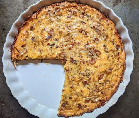 Smoked Gouda, Bacon, and Caramelized Onion Quiche with Hash Brown Crust | recipe from The Cook's Cook Fall Quiche Ideas, Bacon And Gouda Quiche, Smoked Gouda Quiche, Bacon Gouda Souffle Caribou, Bacon And Onion Quiche, Bacon Gouda Quiche, Recipes With Smoked Gouda Cheese, Recipes With Gouda, Fall Quiche