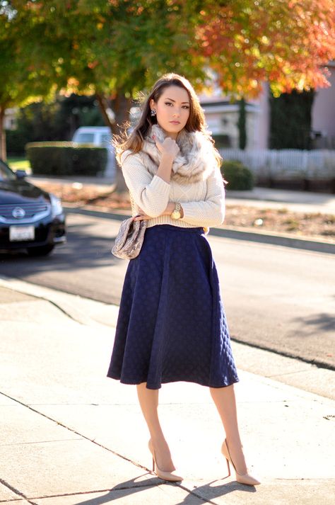 Nudes and Navy California Style, Couture, Middy Skirt, Hapa Time, Navy Midi Skirt, California Fashion, Full Midi Skirt, 2017 Fashion Trends, Ideas Outfit