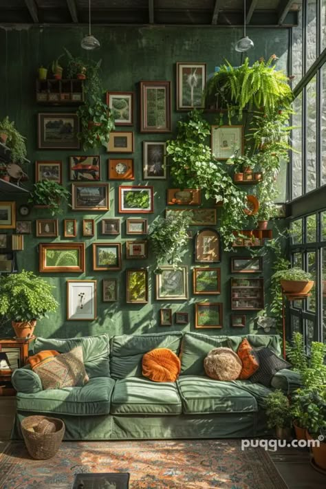 Eclectic Decor Ideas: Infuse Your Space with Unique Style and Vibrancy - Puqqu Plant Gallery Wall Ideas, Eclectic Style Interior Design, Green Art Studio, Cosy Living Room Ideas, Eclectic Room Design, Green Gallery Wall, Cosy Snug, Bar Deco, Boho Eclectic Decor