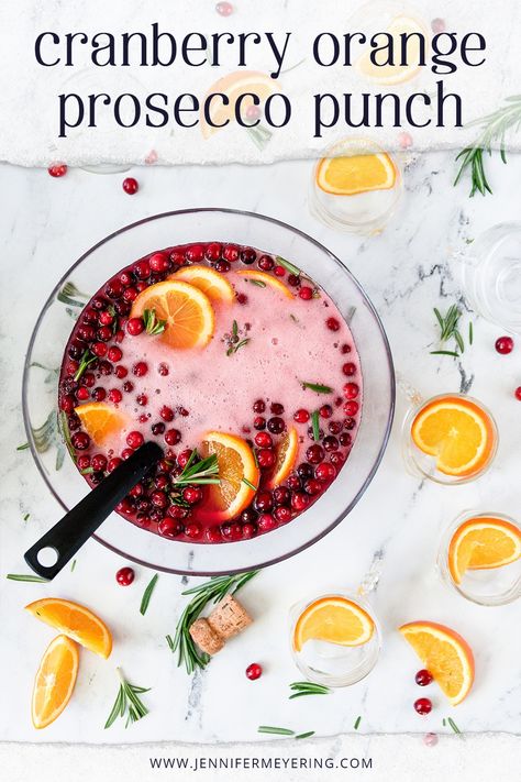 Cranberry Vodka Prosecco Punch, Christmas Punch Recipes Prosecco, Prosecco And Cranberry Cocktails, Best Christmas Punch Recipes Alcholic, Cranberry Orange Prosecco Punch, Cranberry Orange Prosecco Cocktail, Prosecco Vodka Punch, Thanksgiving Cocktails With Prosecco, Christmas Punch Prosecco