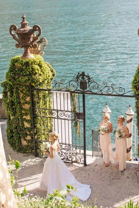 Lake Como Fairytale Wedding at Villa del Balbianello Villa Balbianello Wedding, Villa Del Balbianello Wedding, Balbianello Wedding, Lake Garda Wedding, Villa Del Balbianello, Italian Weddings, Money Wedding, Wedding Content, Comer See