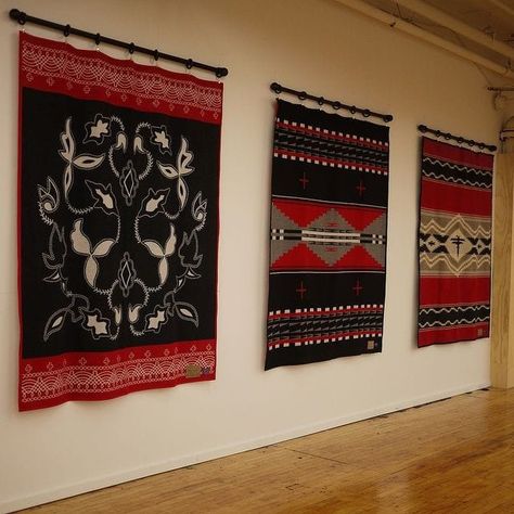 Native Rugs, Pendelton Blankets, Bedding Display, Blanket Wall Hanging, Pendleton Blankets, Blanket Wall, Pendleton Blanket, Indian Blankets, College Fund