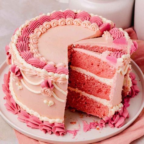 The Best Pink Velvet Cake - Flouring Kitchen Pink Velvet Cake, Pink Velvet Cakes, Chocolate Orange Cheesecake, Caramel Apple Cheesecake Bars, Vintage Birthday Cakes, Velvet Cake Recipes, Pink Birthday Cakes, Pink Frosting, Pink Foods