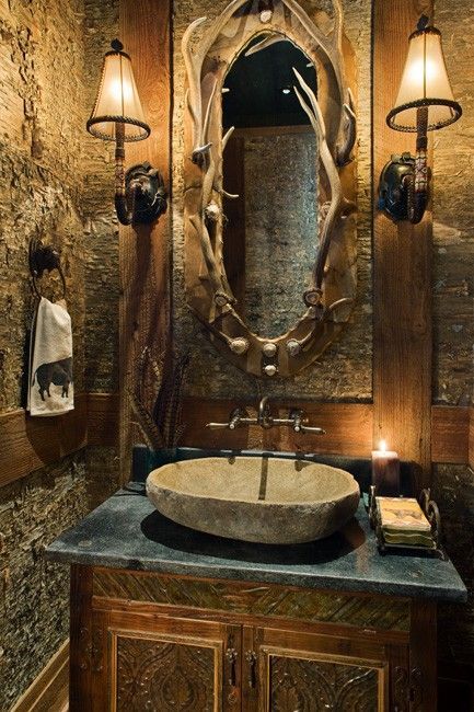 Get on Trend with Rustic Cabin Décor | Artisan Crafted Iron Furnishings and Decor Blog Egypt Apartment, Bathroom Ideas For Men, Traditional Powder Room, Unique Bathroom Design, Bathroom Stuff, Dark Bathrooms, Cabin Bathrooms, Rustic Bathroom Designs, Rustic Bathrooms