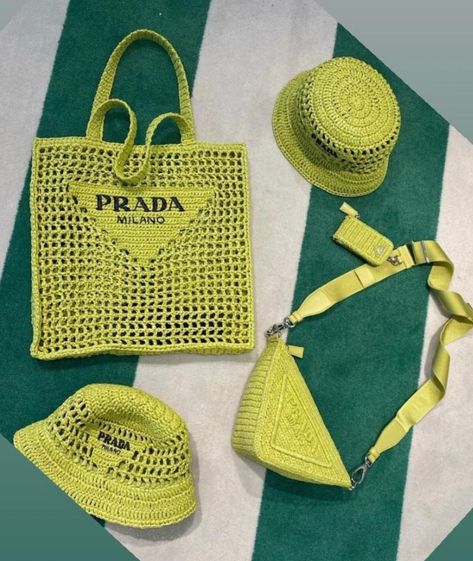 Prada Crochet Bag, Rafia Crochet, Rafia Bags, Prada Raffia, شال كروشيه, Crochet Bag Tutorials, Mode Crochet, Crochet Handbags Patterns, Raffia Bag