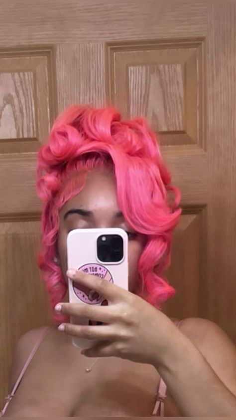 #pinkhair Pink Pin Up Frontal Wig, Pink Wig Styles, Pink Lace Wig, Pink Hair Wig, Frontal Wig Hairstyles, Quick Weave Hairstyles, Dyed Hair Inspiration, Dyed Natural Hair, Frontal Hairstyles