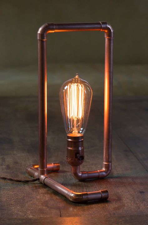 How to Make a Custom Copper Pipe Lamp | Man Made DIY | Crafts for Men Industrial Design Diy, Copper Pipe Lamp, Pipe Wall Lamp, Industrial Pipe Lamp, Lampe Metal, Diy Copper, Industrial Diy, Diy Lampe, Pipe Lighting