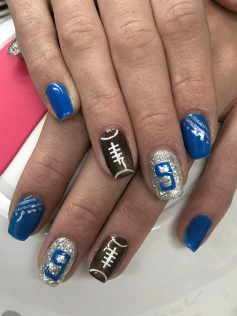 Detroit Lions Football Gel Nails Acrylic Nails Football Design, Football Gel Nail Designs, Gator Football Nails, Blue And White Football Nails, Football Nails Design With Number, Cute Football Nails Design, Detroit Lions Nail Art, Football Nails With Number, Detroit Lions Nails Acrylic