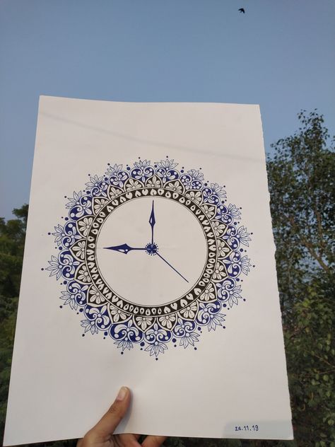 Time Drawing Ideas Clock, Mandala Clock Drawing, Black And Blue Pen Drawing, Blue Pen Mandala Art, Art With Blue Pen, Clock Mandala Art, Mandala Ideas Creative, Time Drawing Clock, Clock Art Drawing