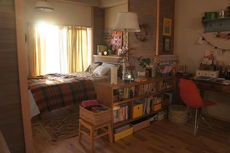 College Dorms, Dekorasi Kamar Tidur, Aesthetic Rooms, Pretty Room, My Bedroom, Dream Room Inspiration, House Room, Cozy Room, Room Inspiration Bedroom