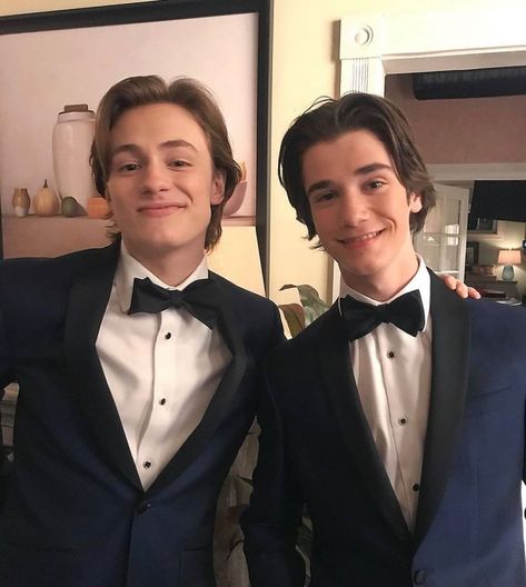 Oliver Otto And Cooper, Cooper Bradford X Oliver Otto, Cooper American Housewife, Oliver From American Housewife, Cooper X Oliver American Housewife, Oliver American Housewife, Oliver Otto American Housewife, Cooper And Oliver, Cooper Bradford