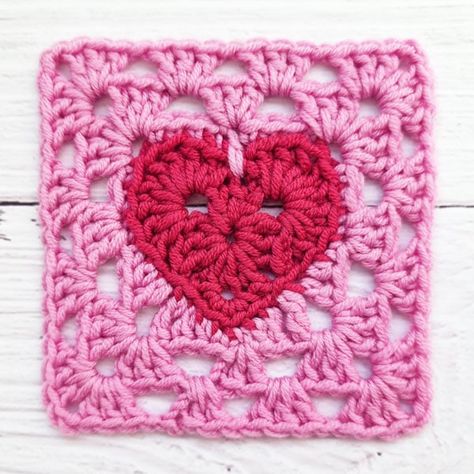 7 Free Crochet Heart Square Patterns - This is Crochet Granny Heart Crochet Pattern Free, Granny Heart Square, Crochet A Heart, Heart Granny Square, Granny Square Pattern Free, Crochet Granny Square Tutorial, Crochet Baby Bonnet, Crochet Hearts, Crochet Baby Sweaters