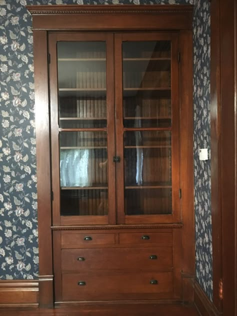 Craftsman Built Ins Dining Room, Historic Built Ins, Antiques In New Build, Old House Built Ins, Antique Built In Cabinets, Antique Built Ins, Vintage Built Ins, Craftsman Built In Bookcase, Built In Kitchen Hutch