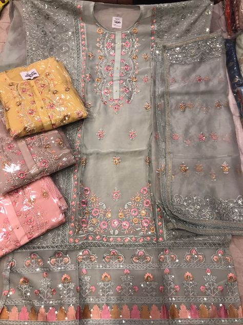 Unstitched Suits Design, Fancy Diamond Ring, Organza Suits, Card Background, Fancy Kurti, Pakistani Dresses Casual, Colour Matching, Unstitched Suits, Suits Design