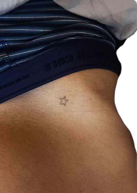 Dainty Tattoos Ribs, Hip Tattoo Stick And Poke, Fineline Hip Tattoos Women, Star Hip Bone Tattoo, Star Tattoo Hip Bone, Pant Line Tattoo, Star On Hip Tattoo, Stars On Hip Tattoo, Texas Star Tattoo