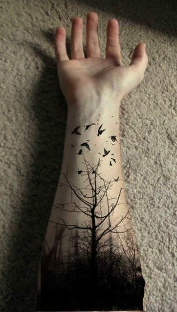 I love the birds on this one Tree And Birds Tattoo, Natur Tattoo Arm, Bird Tattoos Arm, Artwork Tattoo, Tattoo Tree, Nature Tattoo Sleeve, Tree Tattoos, Kunst Tattoos, Forest Tattoos