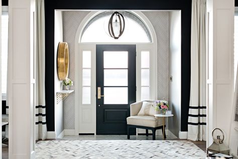 15 Embracing Transitional Foyer Designs That Youll Adore Transitional Foyer, Interior Entryway, Dress Room, Transitional Home Decor, Foyer Design, Entry Way Design, Transitional House, Diy Bathroom Decor, Entryway Furniture