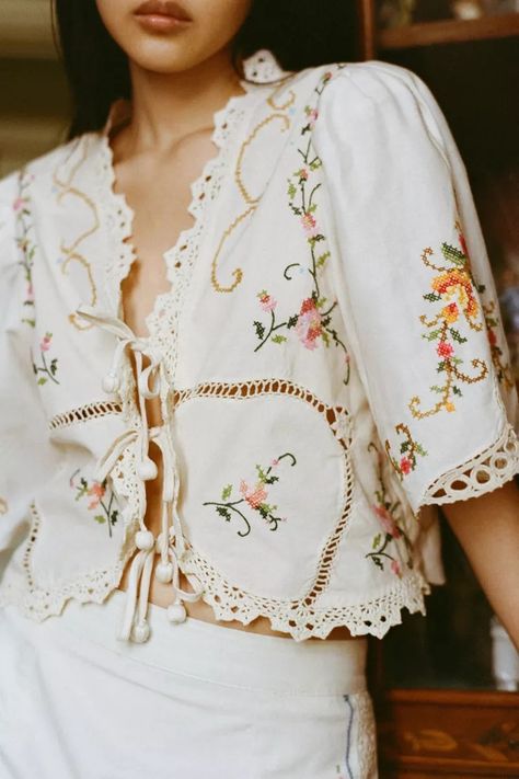 Embroidered details | SheerLuxe Lace Sewing Ideas, 2024 Outfit Inspo Women, Natural Romantic Clothing Style, Romantic Street Style, Trendy Crafts, Aesthetic Tops, Side Tie Top, Embroidery Crochet, Whimsical Style