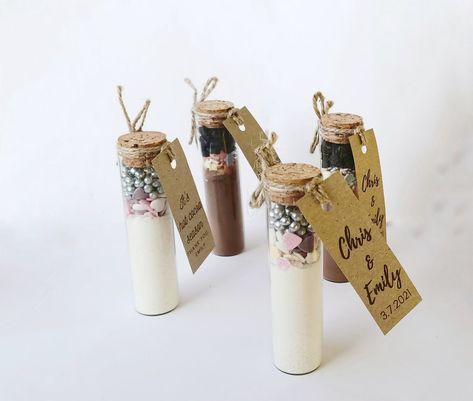 Hot Chocolate Wedding, Hot Chocolate Wedding Favors, Backyard Wedding Favors, Hot Chocolate Favors, Baby Shower Chocolate, Winter Wedding Favors, Chocolate Wedding Favors, Chocolate Wedding, Hot Chocolate Marshmallows