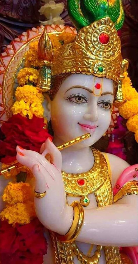 Smiling Krishna, Jay Shri Krishna, Jai Shri Krishna, God Venkateswara Images Hd Wallpaper, Radhe Krishna Wallpapers, Krishna Flute, Shree Krishna Wallpapers, Hanuman Photos, Little Krishna