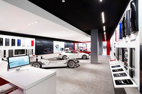 "Inside Tesla Showroom" Tesla | Glassdoor Photos Tesla Office, Tesla Showroom, Car Showroom Design, Tesla Models, Garage Design Interior, Green Cars, Office Photos, Car Automotive, Open Space Office