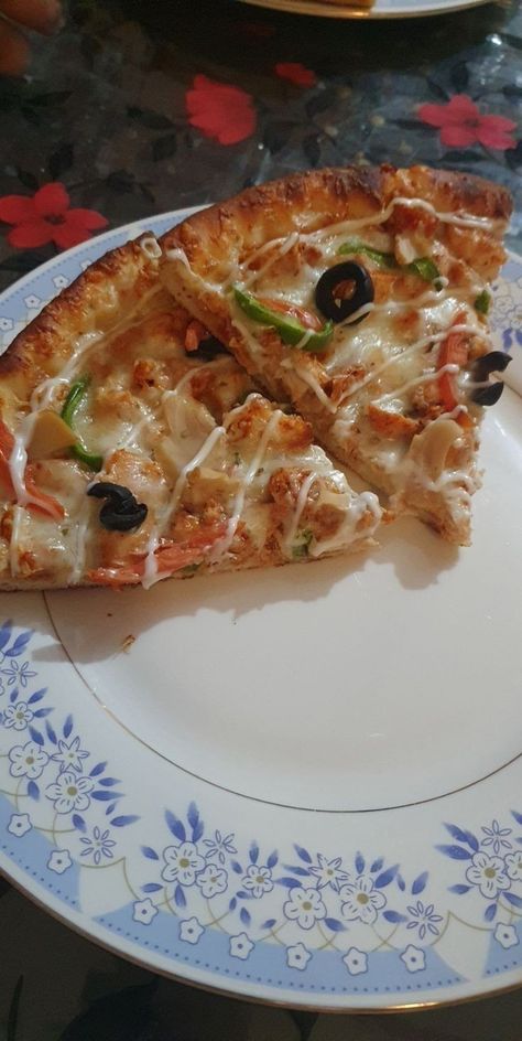 Piza Picture, Food Biryani, Biryani Food, Pubg Lover, Pakistan Food, Vegetable Biryani, Instagram Food Pictures, Eating Food Funny, Yummy Dishes