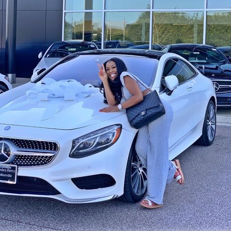 Amg Benz Cars, New Car Mercedes Gift, Black Mercedes Benz Aesthetic Girl, 2023 Cars For Women, Stuff To Put On Your Vision Board, Affordable Cars For Women, New Car Black Women, Pretty Cars For Women, My Dream Car Mercedes Benz