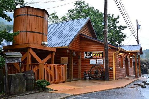 Gem Mining North Carolina, Chimney Rock North Carolina, Lake Lure North Carolina, Chimney Rock State Park, Train Museum, Riding Stables, Chimney Rock, Adventure Golf, Lake Lure