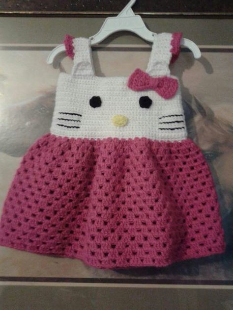 Hello Kitty Dress Idea Only Crochet Newborn Outfits, Baby Staff, Crochet Baby Costumes, Crochet Dress Girl, Hello Kitty Crochet, Crochet Baby Girl Dress, Hello Kitty Dress, Crochet Baby Dress Pattern