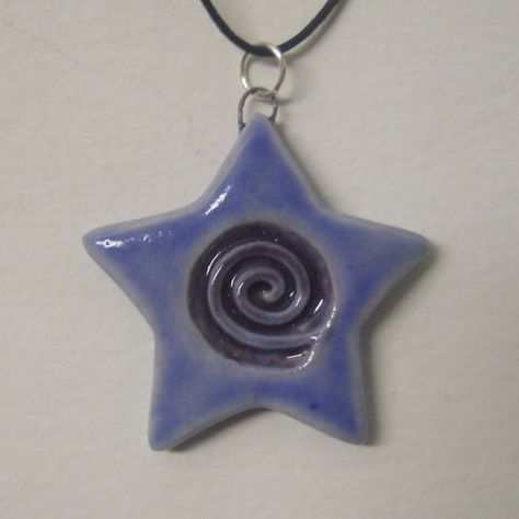 Witchy Collage, Spiral Star, Desain Buklet, Tanah Liat, Dope Jewelry, Clay Art Projects, Funky Jewelry, Sapphire Blue, Diy Clay