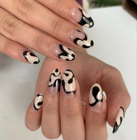 Disco Nails Designs, Rock Nail Art, Nail Ink, Disco Nails, Moon Nails, Edgy Nails, Minimal Nails, Profile On Instagram, Oval Nails