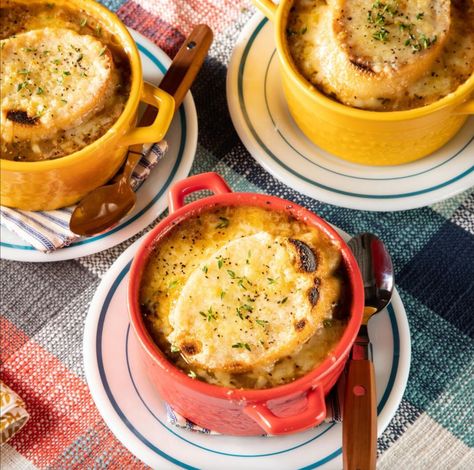 thepioneerwoman Instant Pot French Onion Soup, Christmas Soup, Roasted Red Pepper Soup, French Onion Soup Recipe, Onion Soup Recipes, Roasted Butternut Squash Soup, Fall Soup Recipes, Fall Soups, Winter Soups