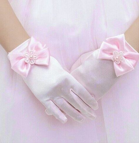 Princess Gloves, Wedding Bridesmaid Flowers, Fancy Gloves, Gloves Aesthetic, Gloves Dress, Short Gloves, Pink Gloves, Girls Gloves, Pretty Pink Princess