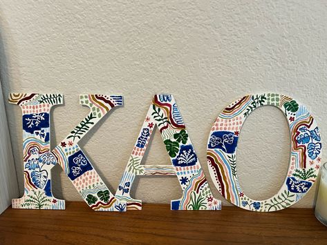 Big little crafts, hand painted wooden sorority letters Sorority Craft Ideas, Painted Letters Sorority, Painted Sorority Letters Wooden, Sorority Letters Painted Wooden, Wooden Sorority Letters, Painted Sorority Letters, Diy Sorority Crafts, Greek Letters Painted, Big Little Crafts