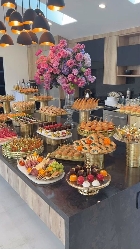 361K views · 1.8K shares | Evet's Events on Reels | Azimov · Deep Breath Food Inspo For Birthday, 21 Birthday Food Table, High End Buffet Food, Buffet For Party, Stacked Food Ideas, Food Table For Birthday Party, Catering Birthday Party, Snack Bar Birthday Party, Birthday Party Food Setup Display