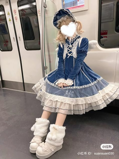 Wonderland Core, Fantasy Academy, Princesses Dresses, Cute Thoughts, Traveling Circus, Clothes Fancy, Lolita Outfit, Ejen Ali, Apocalyptic Fashion