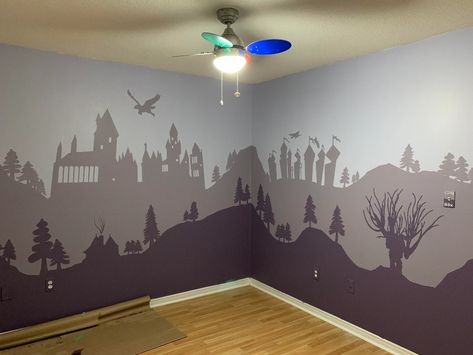 Harry Potter Mural Wall, Harry Potter Wall Painting, Harry Potter Camera, Harry Potter Wall Mural, Harry Potter Mural, Harry Potter Baby Nursery, Childrens Wall Murals, Harry Potter Painting, Harry Potter Nursery