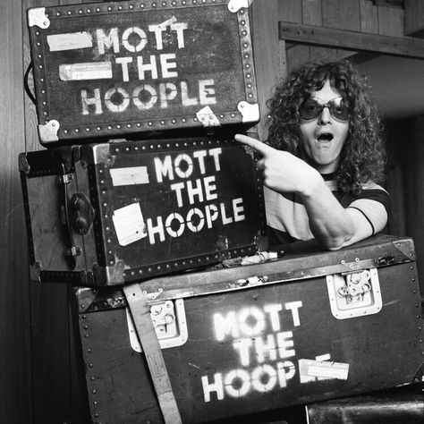 Mott The Hoople's fifth album gets reworked with bonus tracks and more... Ian Hunter, Mott The Hoople, 30 August, Mug Decorating, Music Pictures, Junior Year, Photo Mugs, Wall Display, Printing Techniques