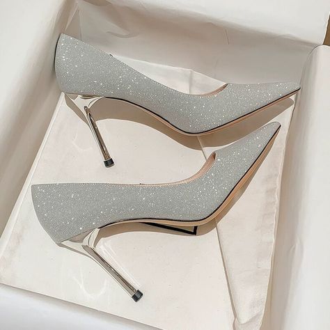 Elegant Shoes Flat, Silver High Heel, Shoes For Brides, Wedding High Heels, White Athletic Shoes, Shoes Elegant, Office Shoes Women, Slip Resistant Shoes, Silver High Heels