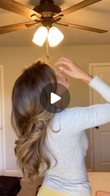 Sara Lininger on Instagram: "I start with the “Mohawk” section curling backwards and let them set with Velcro rollers then I do 2 on the sides curling under. Then the bottom layer I curl forward/up Middle layer is forward/under in the back and backwards/up in the front. Hope this helps!!!🫶" Long Bangs Sideswept, Velcro Rollers Tutorial, Using Velcro Rollers, Velcro Curlers, Side Curls, Velcro Rollers, Roll Hairstyle, Side Swept Bangs, Starting From The Bottom