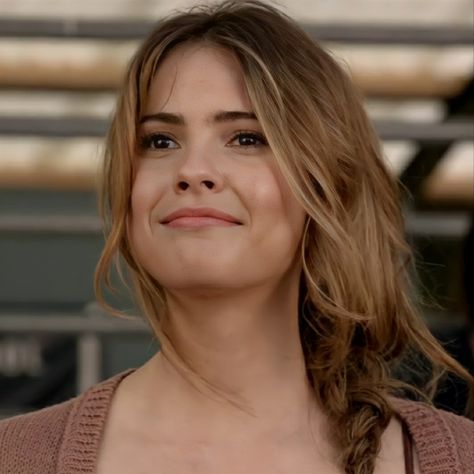 Best Tv Characters, Teen Wolf Malia, Malia Hale, Shelley Hennig, Malia Tate, Davina Claire, Teen Wolf Mtv, Scott Mccall, Klaus Mikaelson