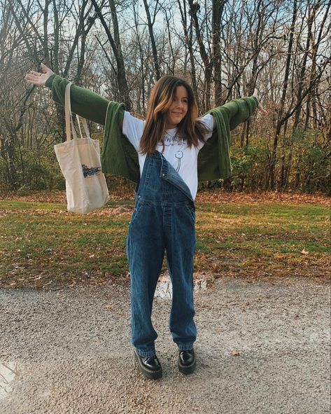 Hoodies And Overalls Outfit, Dungarees And Doc Martens, Fall Shorts Overall Outfits, Doc Martens With Overalls, Docs And Overalls, Overalls And Dr Martens, Overalls Outfit Cardigan, Overalls Outfit Cold Weather, Overall Cardigan Outfit