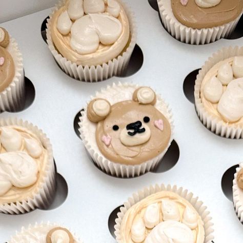 hannah • cupcake & cake artist on Instagram: "Teddy bear themed cupcakes for a baby shower🧸🐾 The heart cheeks are my fave part 🥹 . . 🧁: Chocolate with Almond Swiss Meringue Buttercream" Teddy Bear Gender Reveal Cupcakes, Teddy Bear Themed Cupcakes, Bear Themed Cupcakes, Bear Birthday Cupcakes, Teddy Bear Cupcakes Ideas, Bear Cupcakes Ideas, Bear Baby Shower Cupcakes, Teddy Bear Baby Shower Cupcakes, Teddy Cupcakes