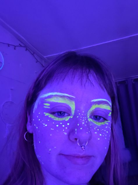 Yellow Eyeliner, Dark Freckles, Rave Makeup, Graphic Liner, Uv Light, In The Dark, Glow In The Dark, Face Paint, Carnival Face Paint