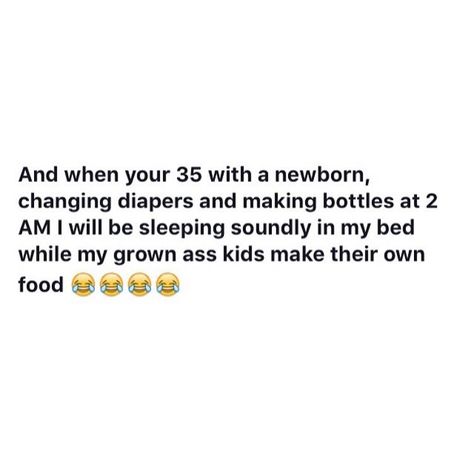 Perks of being a young mom. Young Mum Quotes, Teen Mom Quotes, Young Mom Quotes, Mum Quotes, Siblings Funny, Parenting Win, I Want A Baby, Mommy Quotes, Mom Life Quotes