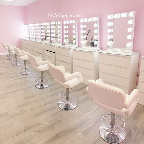 Room Studio Ideas, Makeup Room Studio, Dream Academy, Salon Design Ideas, Beauty Room Salon, Hair Salon Design, Hair Salon Decor, Beauty Room Decor, Salon Suites