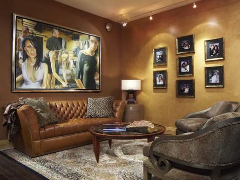 Golden yellow color with brown leather sofa Yellow Leather Sofas, Traditional Living Room Ideas, Traditional Living Rooms, Leather Couch Living Room Decor, Leather Couches Living Room, Brown Couch Living Room, Leather Sofa Living Room, Living Hall, Living Room Decorating Ideas